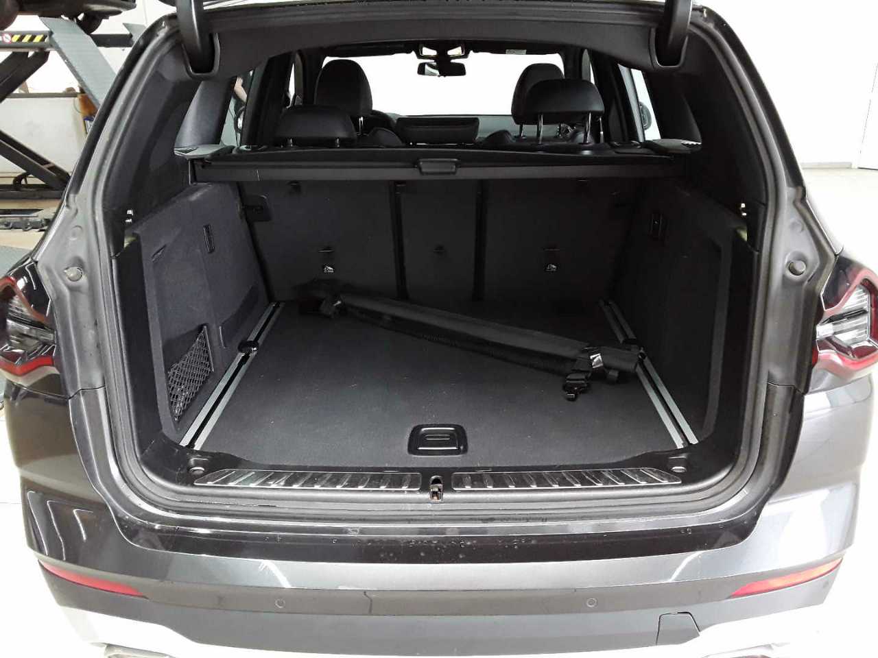 Bmw X3 xDrive20d Aut. 9