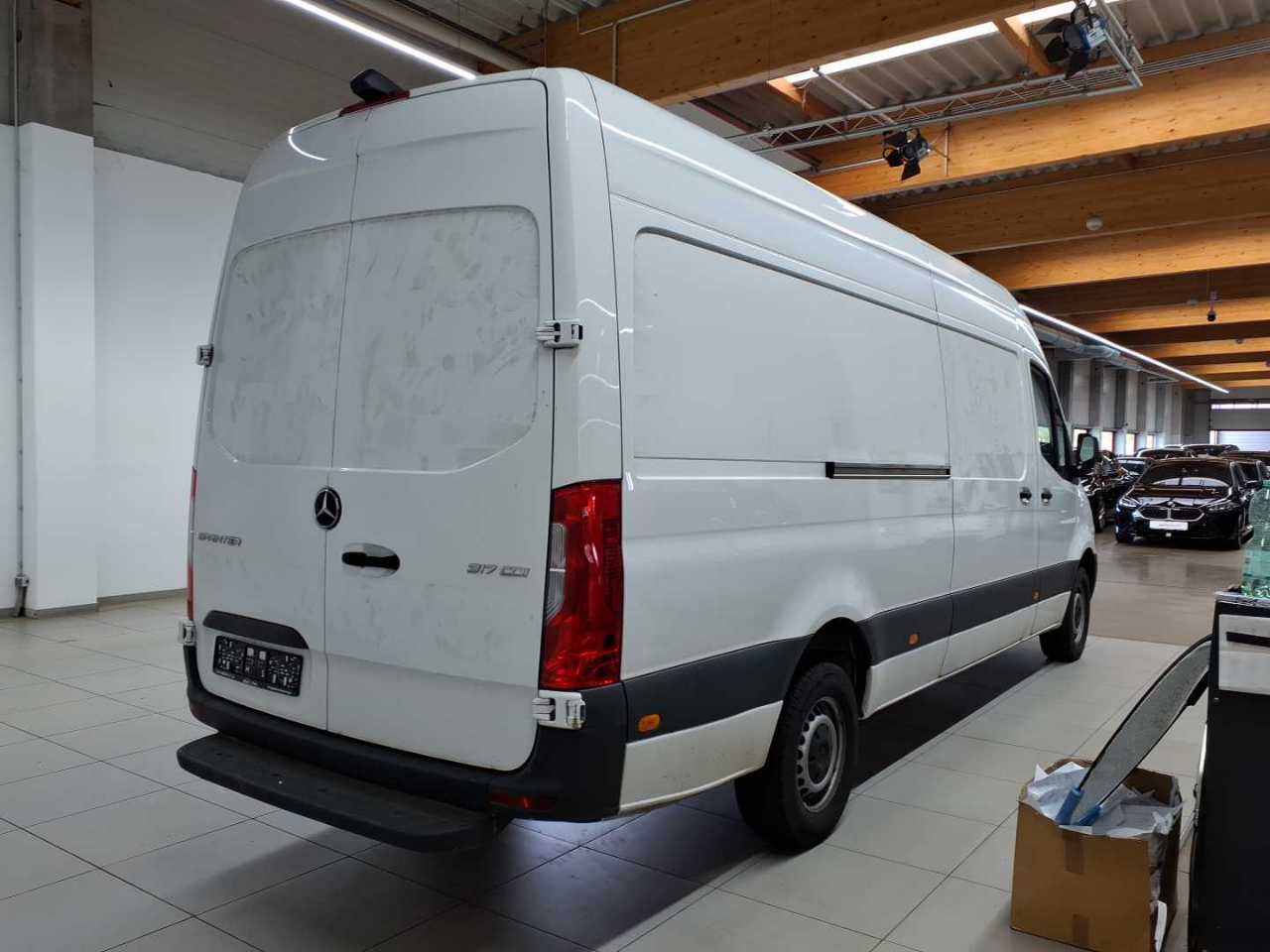 Mercedes-Benz 317 CDI Sprinter Lang HA 4