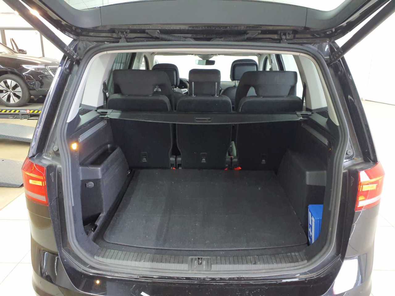 Vw Touran 2.0 TDI SCR DSG ACTIVE 8
