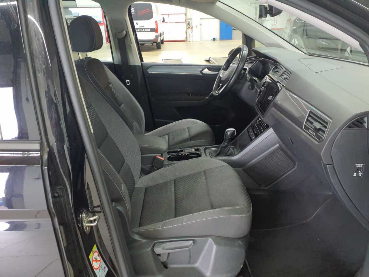 Vw Touran 2.0 TDI SCR DSG ACTIVE 12