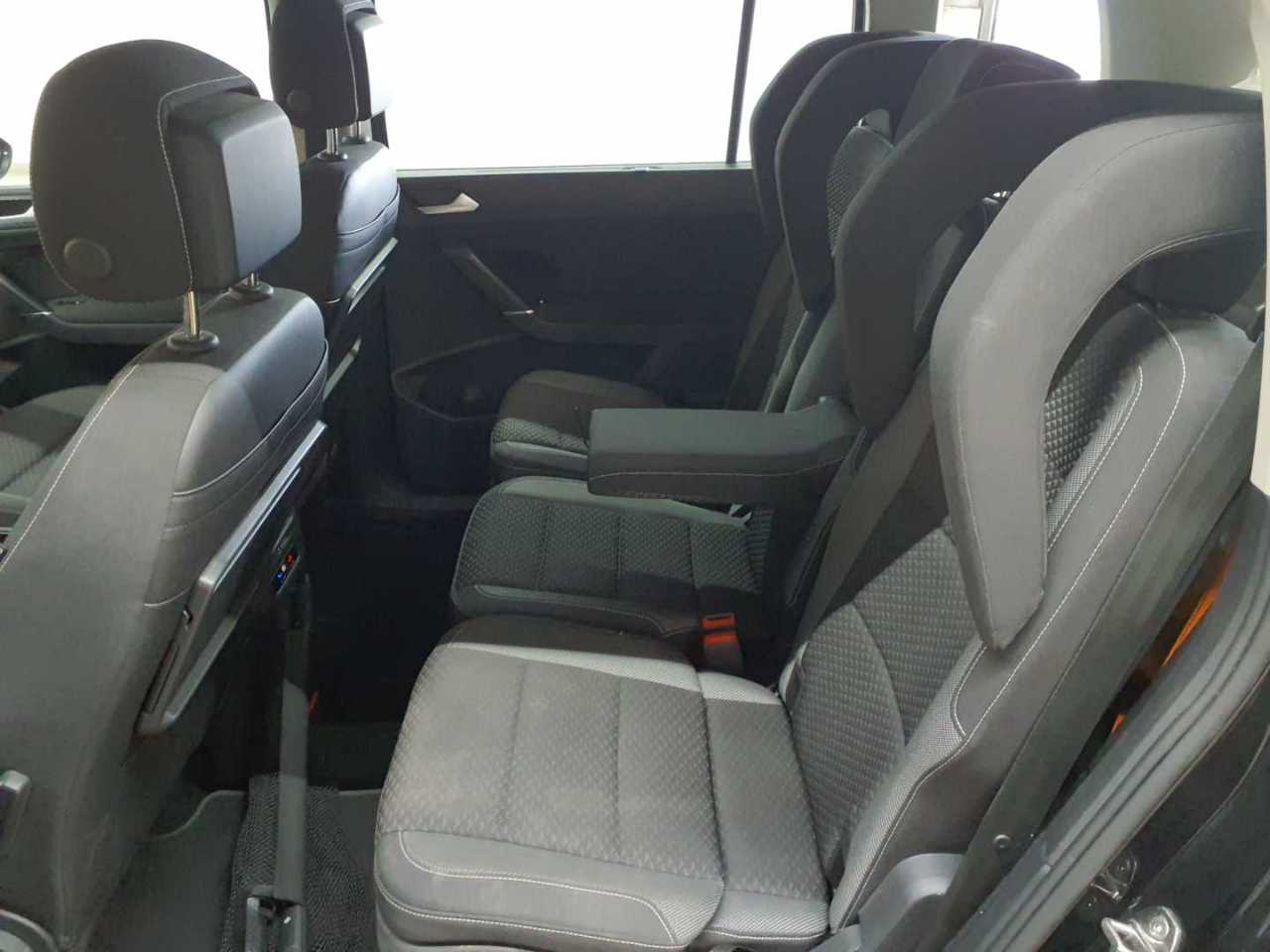 Vw Touran 2.0 TDI SCR DSG ACTIVE 5