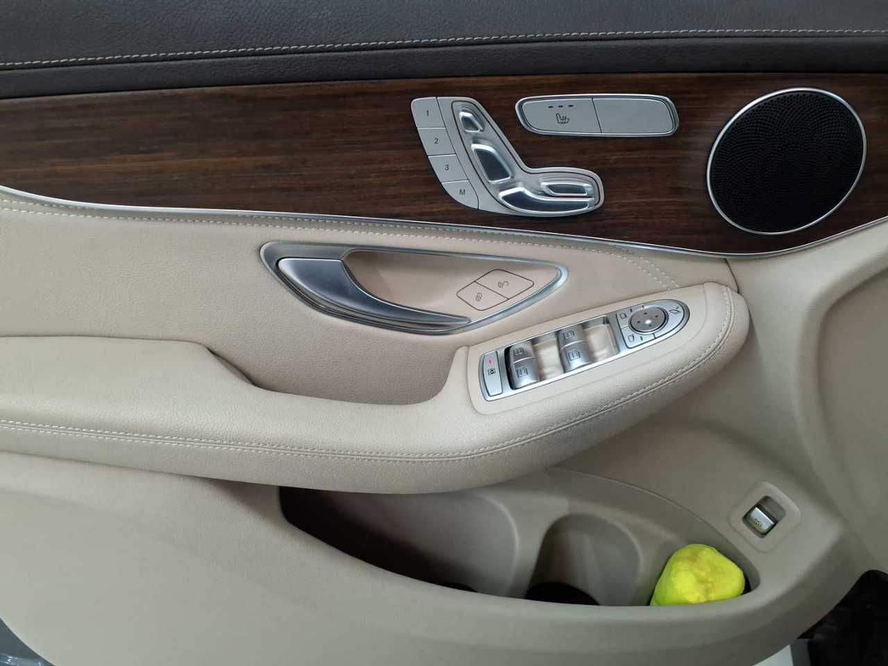 Mercedes-Benz GLC 400 d 4Matic 9G-TRONIC Exclusive 4