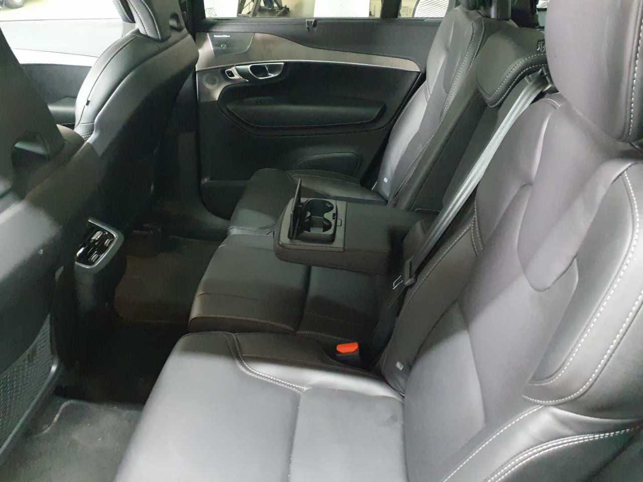 Volvo XC90 B5 B AWD Ultimate Dark 7