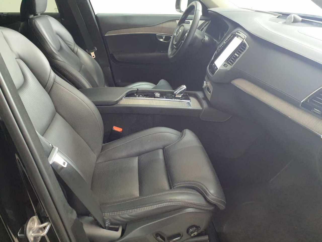 Volvo XC90 B5 B AWD Ultimate Dark 12