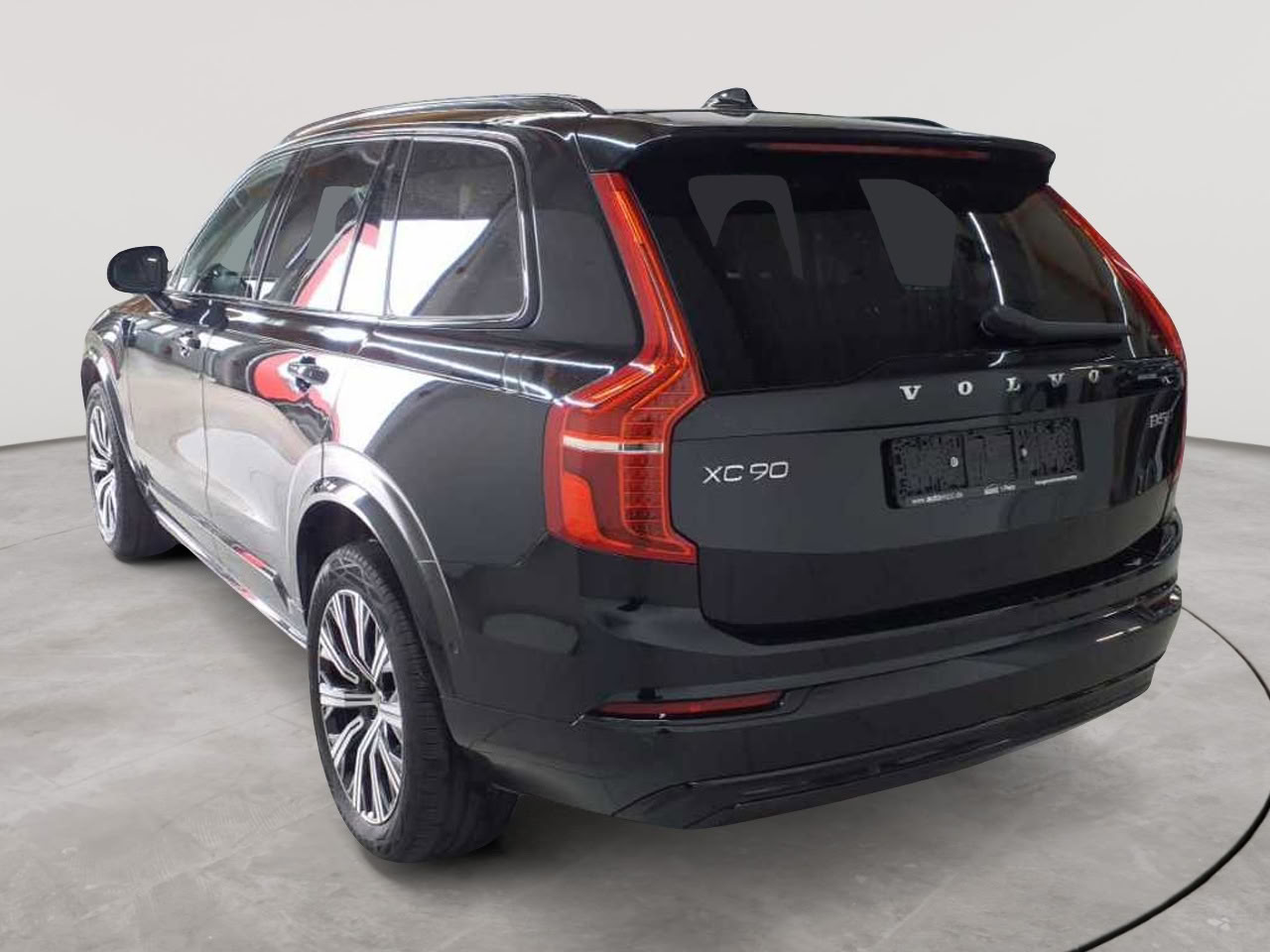 Volvo XC90 B5 B AWD Ultimate Dark 2