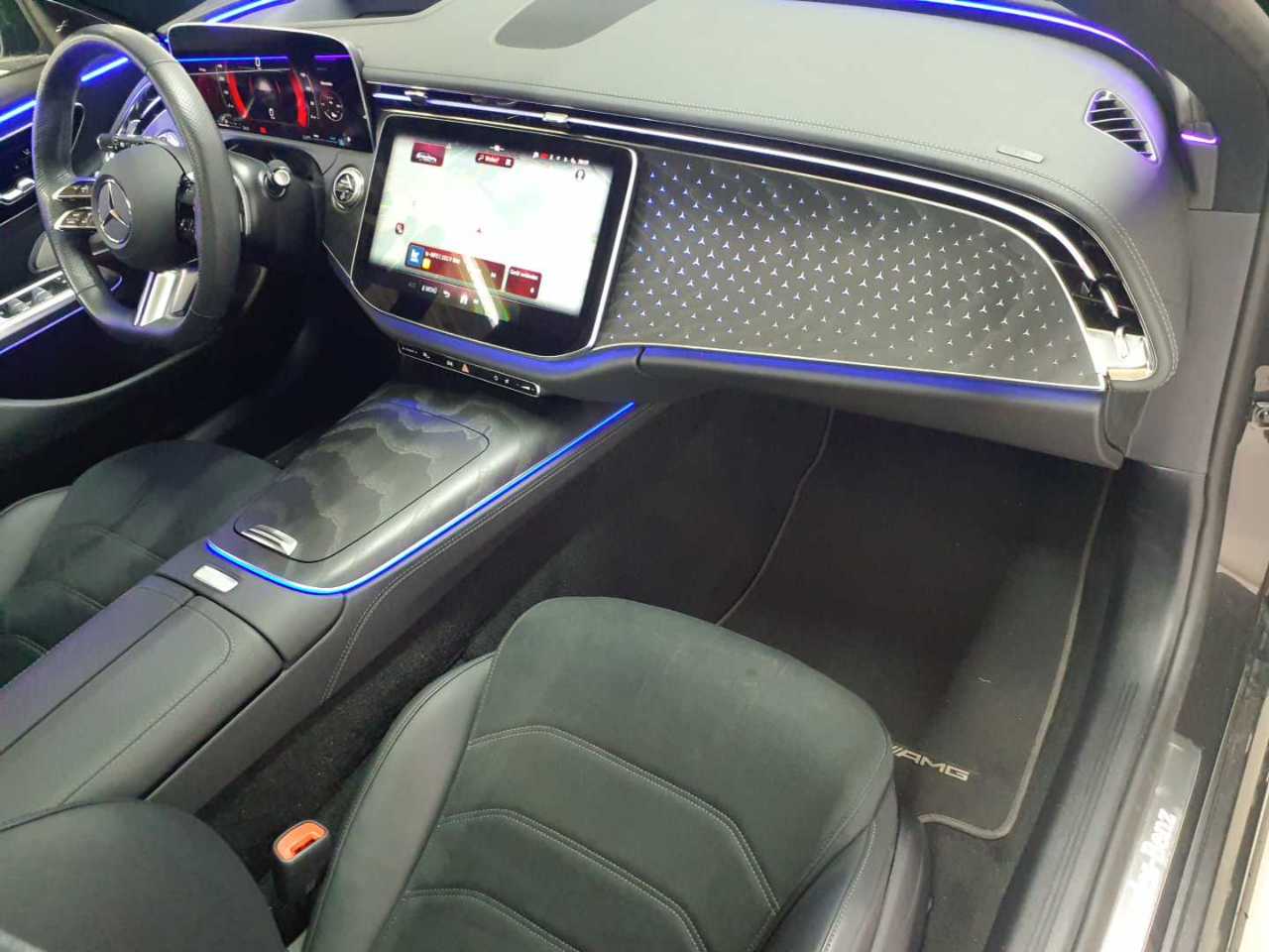 Mercedes-Benz E 220 d T 9G-TRONIC 13