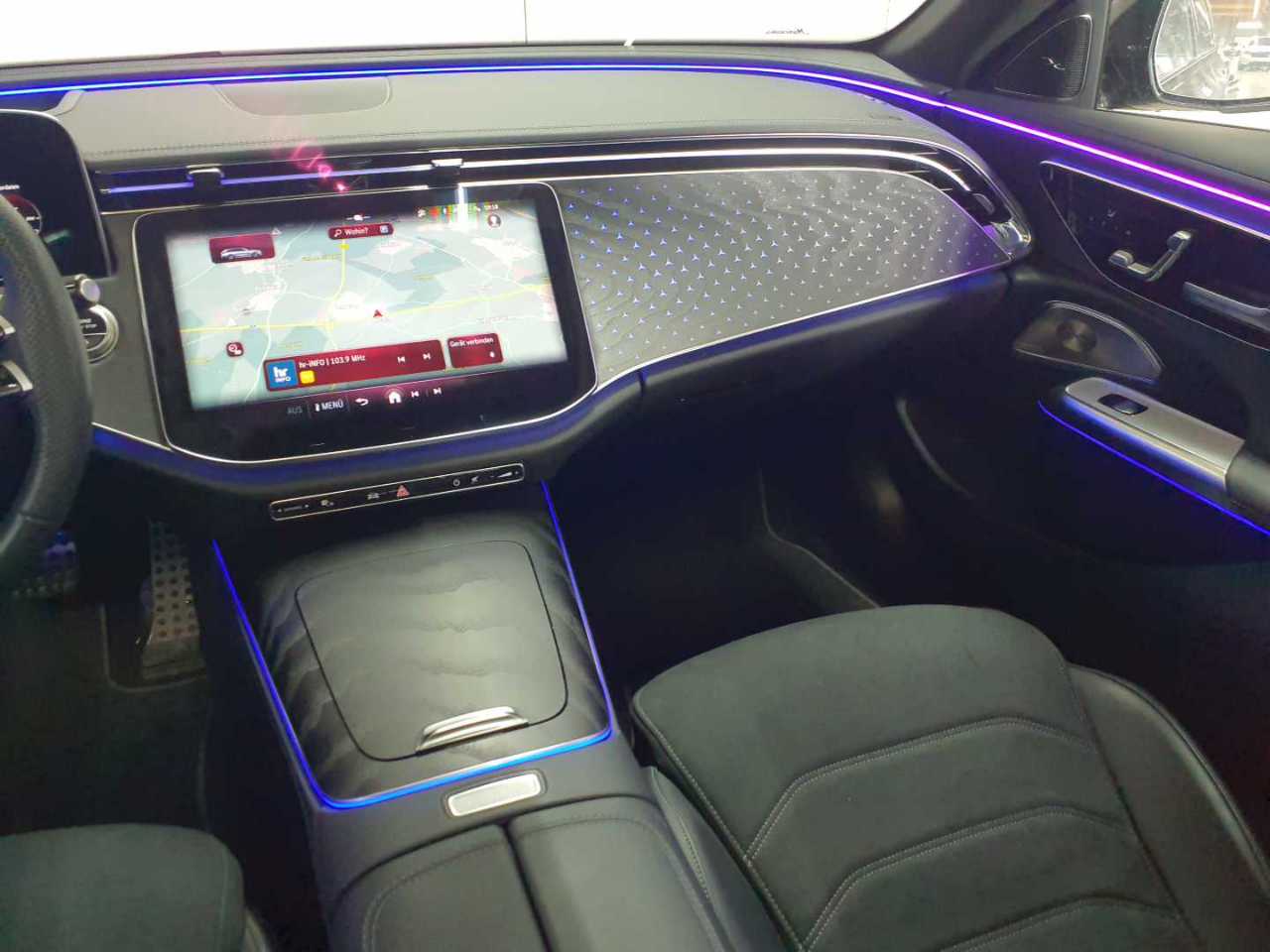 Mercedes-Benz E 220 d T 9G-TRONIC 6