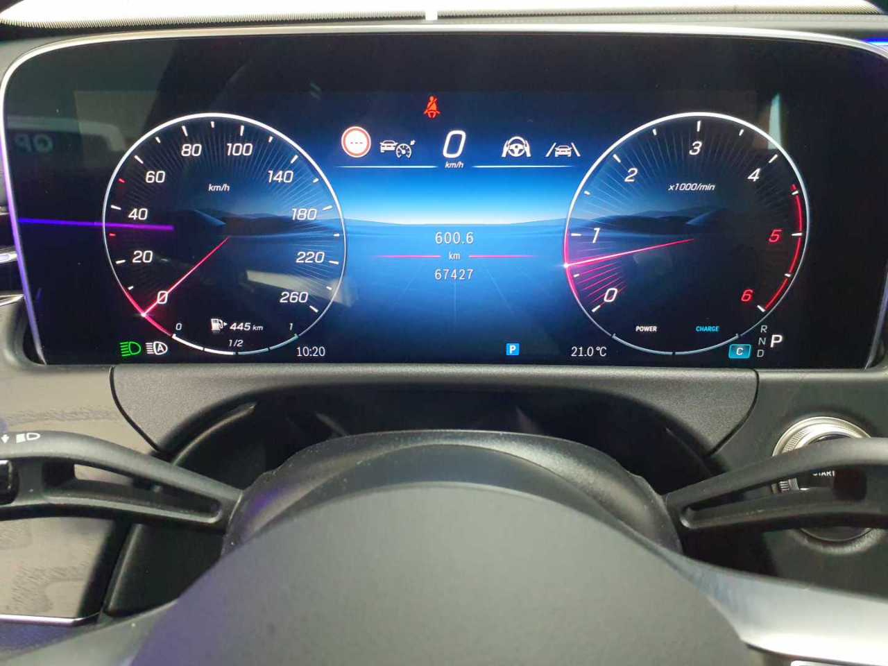 Mercedes-Benz E 220 d T 9G-TRONIC 17