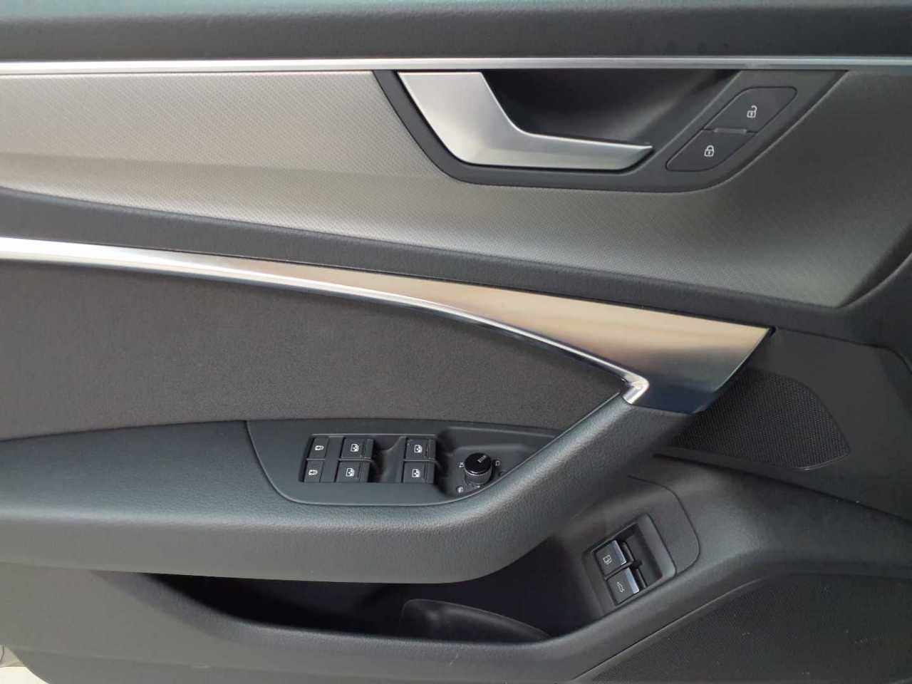 Audi A6 Avant 50 TFSI e quattro S tronic advanced 4