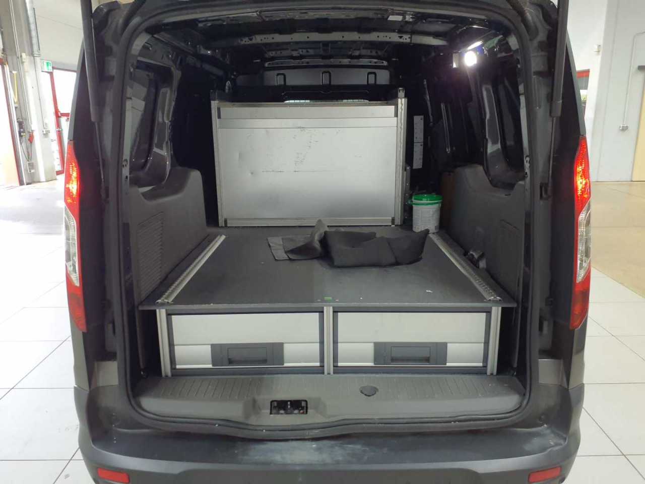 Ford Transit Connect 250 L2 Trend 10