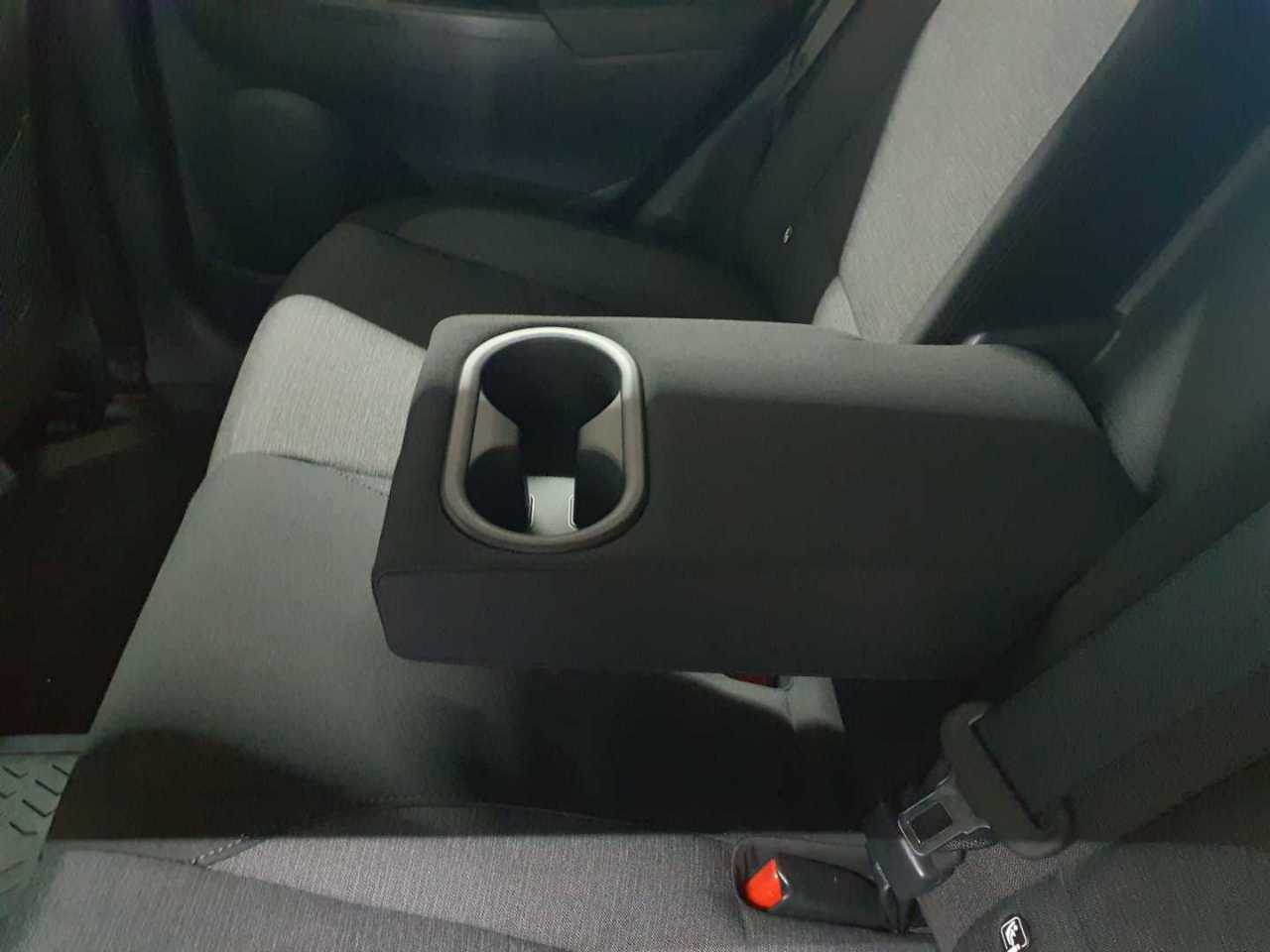 Hyundai KONA EV Select 6