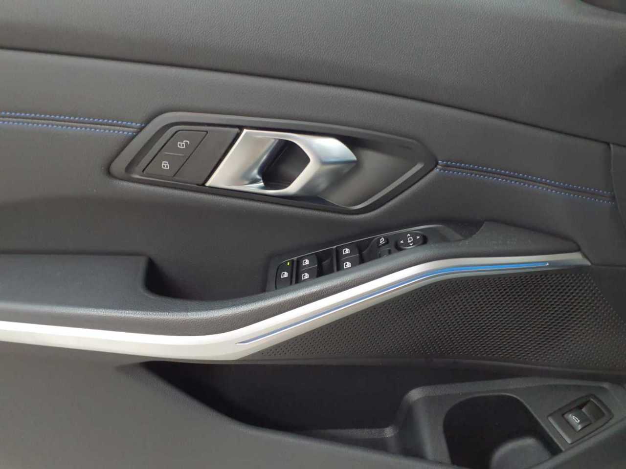Bmw 320d Touring Aut. 4