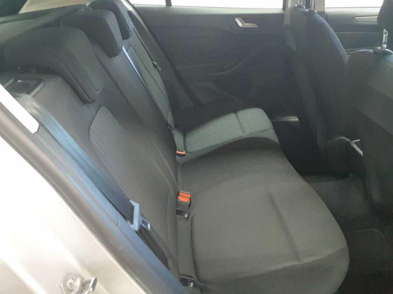 Ford Focus 1.0 EcoBoost Start-Stopp-System TREND 14