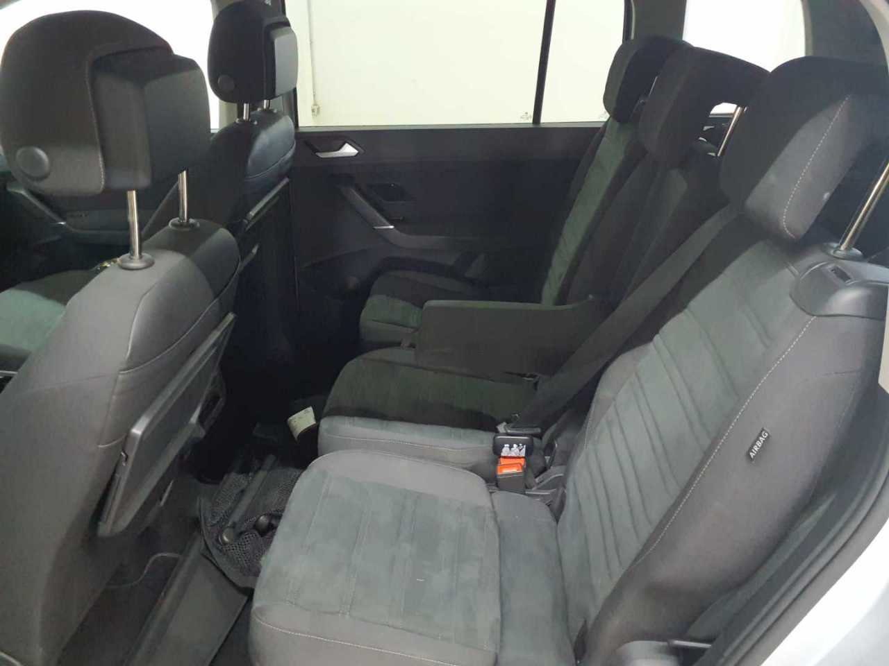Vw Touran 2.0 TDI SCR Comfortline 5