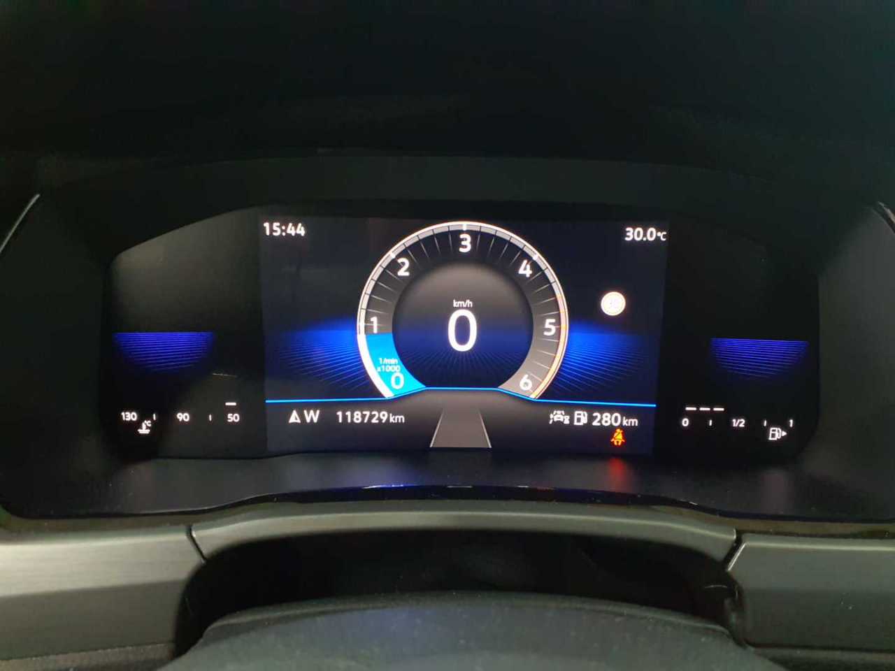 Vw Touran 2.0 TDI SCR Comfortline 14