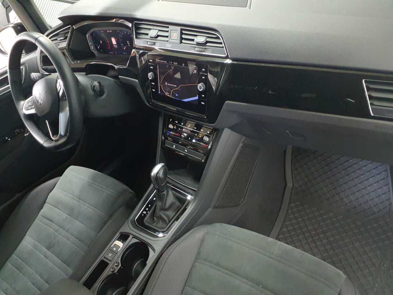 Vw Touran 2.0 TDI SCR DSG Highline 12