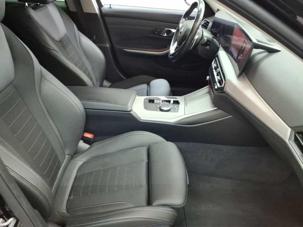 Bmw 320d Touring Aut. 11