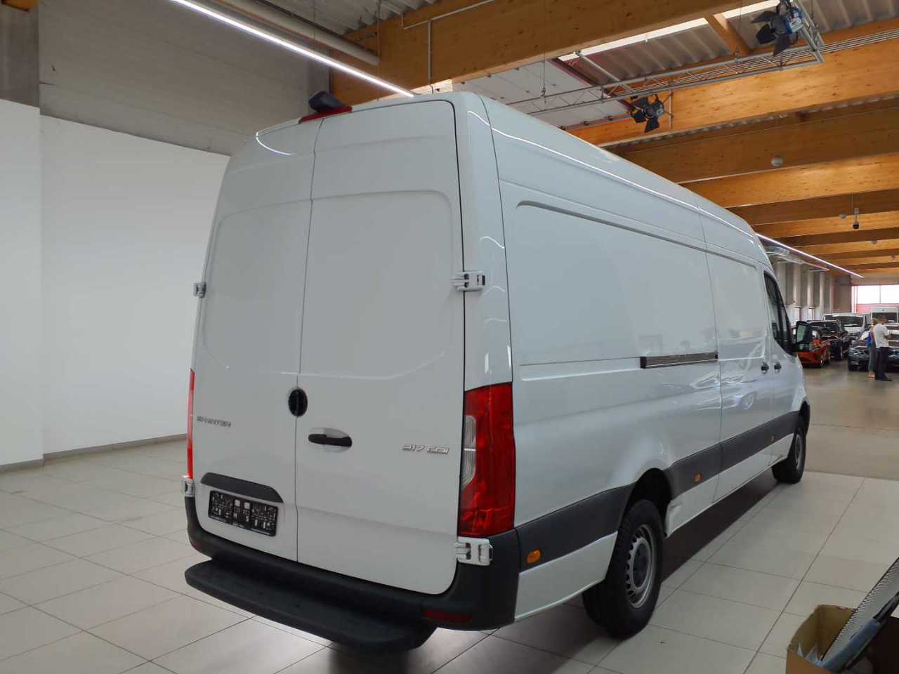 Mercedes-Benz 317 CDI Sprinter Lang HA 4