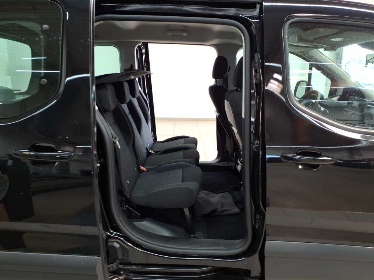 Peugeot Rifter BlueHDI 130 L1 Allure 8