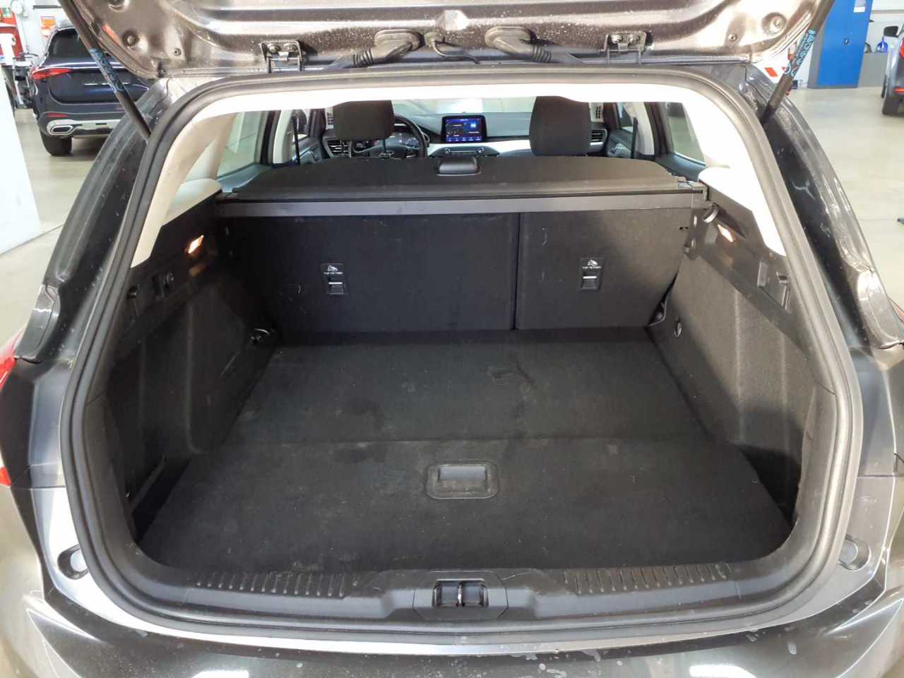 Ford Focus Turnier 1.5 EcoBlue Start-Stopp-System Aut. COOL&CONNECT 8