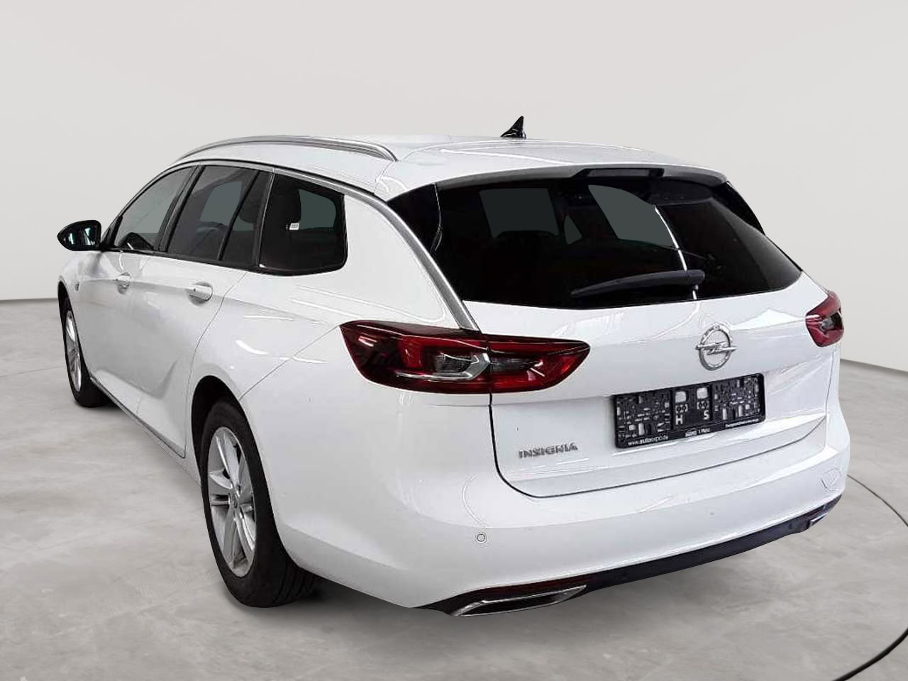 Opel Insignia Sports Tourer 2.0 Diesel Aut. Business 2