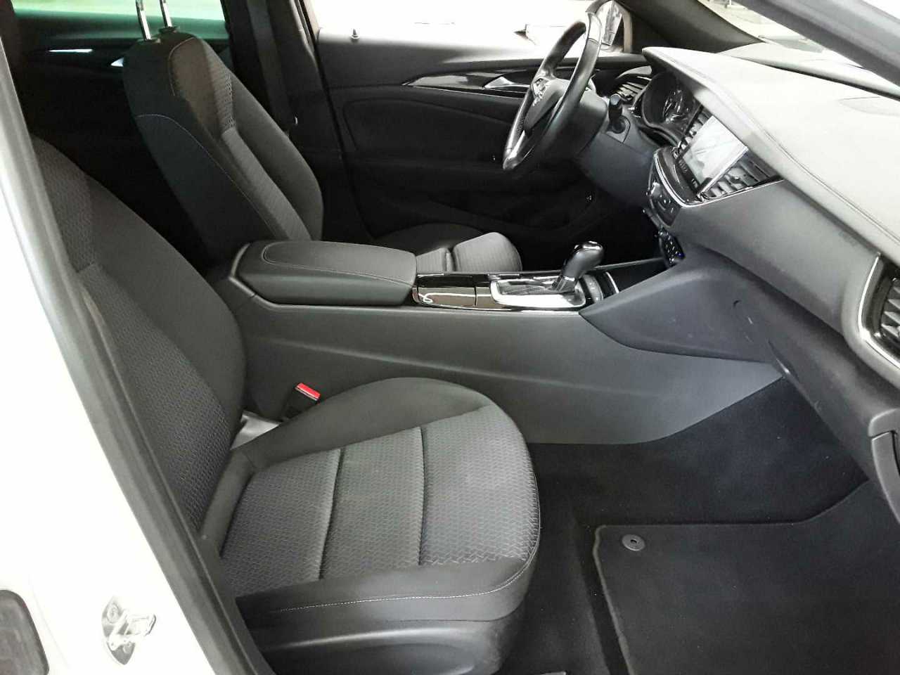 Opel Insignia Sports Tourer 2.0 Diesel Aut. Business 11