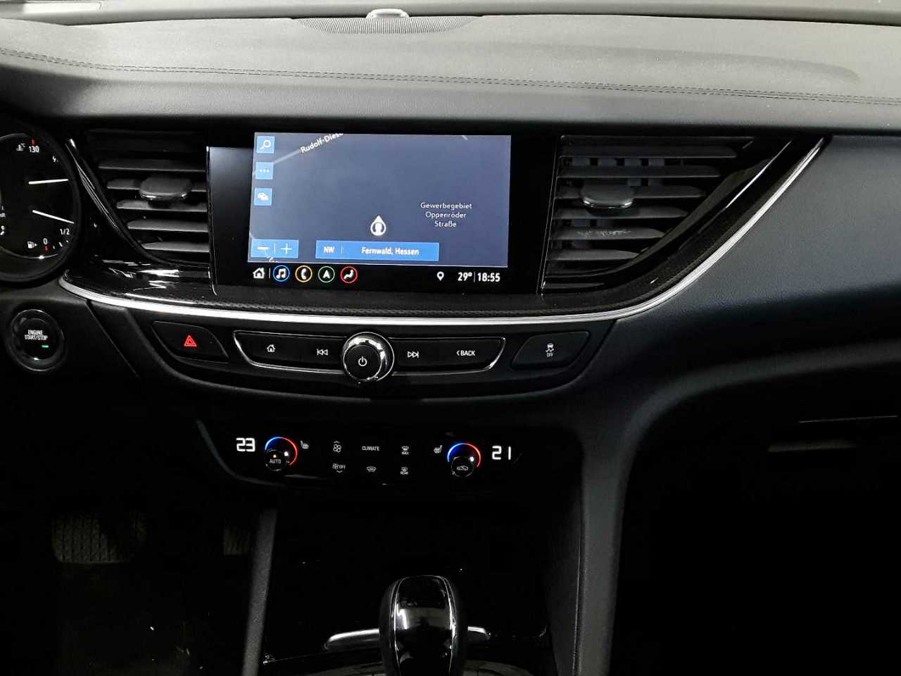 Opel Insignia Sports Tourer 2.0 Diesel Aut. Business 6