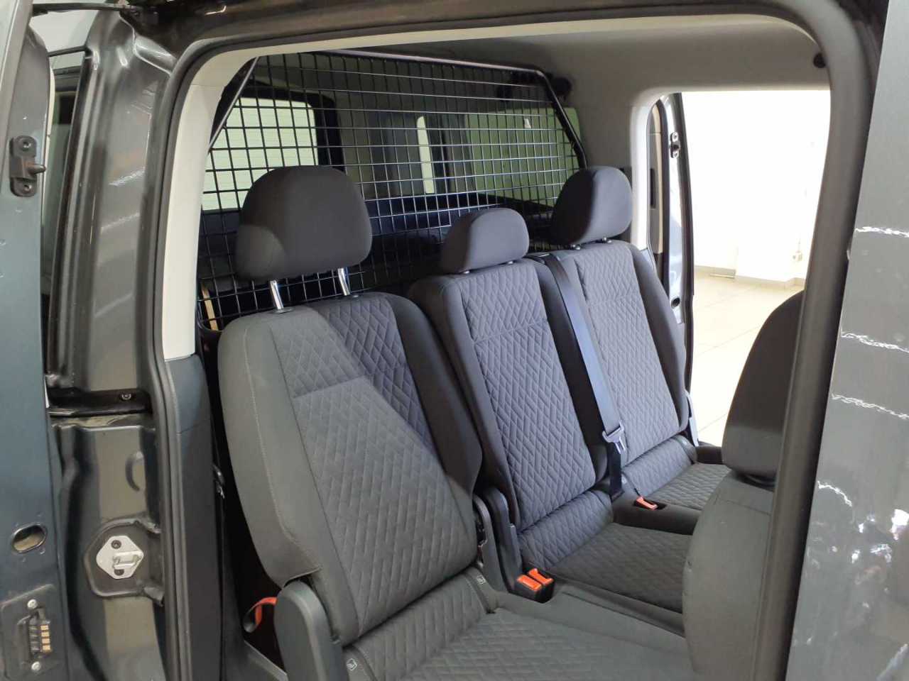 Vw Caddy 2.0 TDI BMT (7-Si.) DSG Life Maxi 9