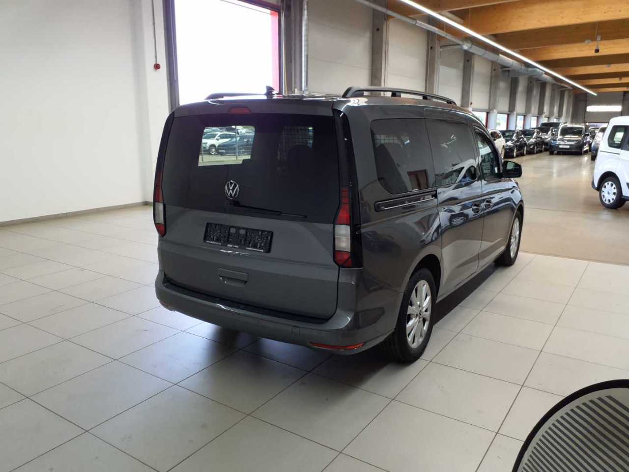 Vw Caddy 2.0 TDI BMT (7-Si.) DSG Life Maxi 4