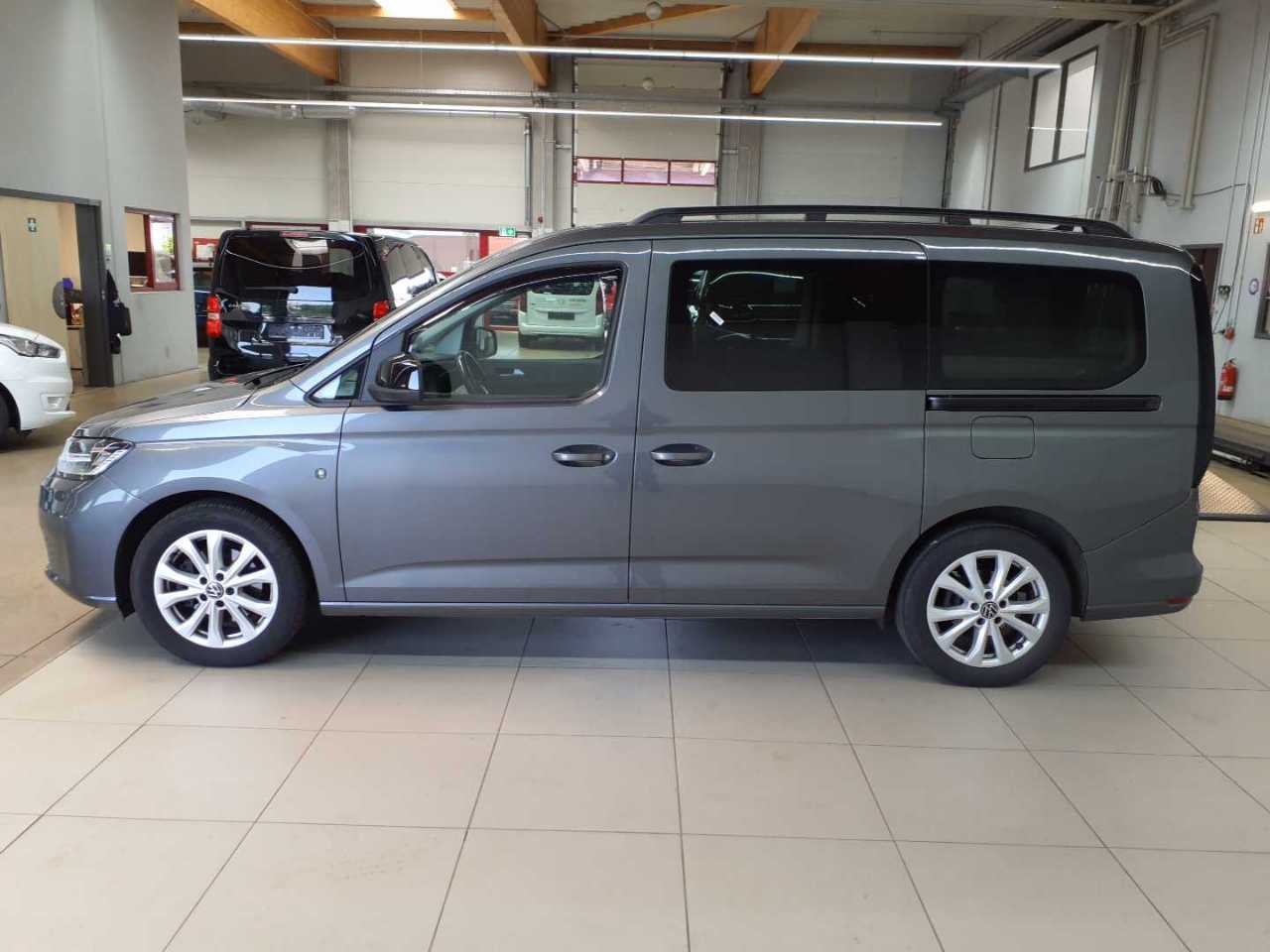 Vw Caddy 2.0 TDI BMT (7-Si.) DSG Life Maxi 6