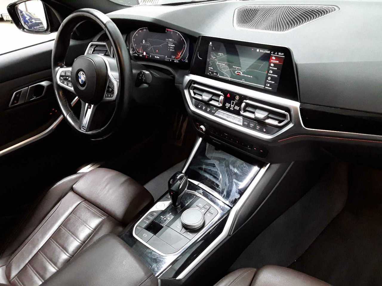 Bmw 320d Touring xDrive Aut. M Sport 12