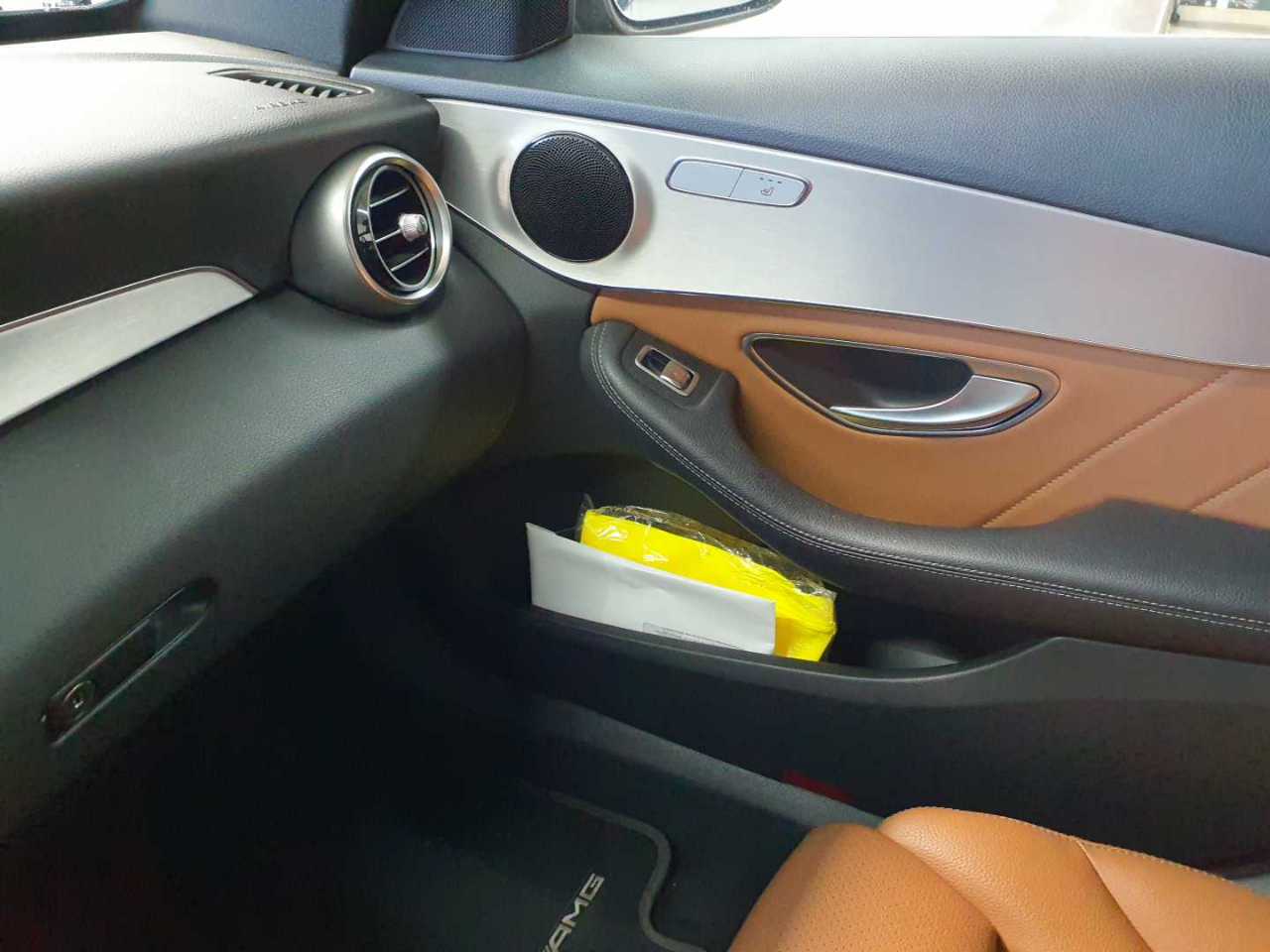 Mercedes-Benz C 220 d 4Matic T 9G-TRONIC AMG Line 14