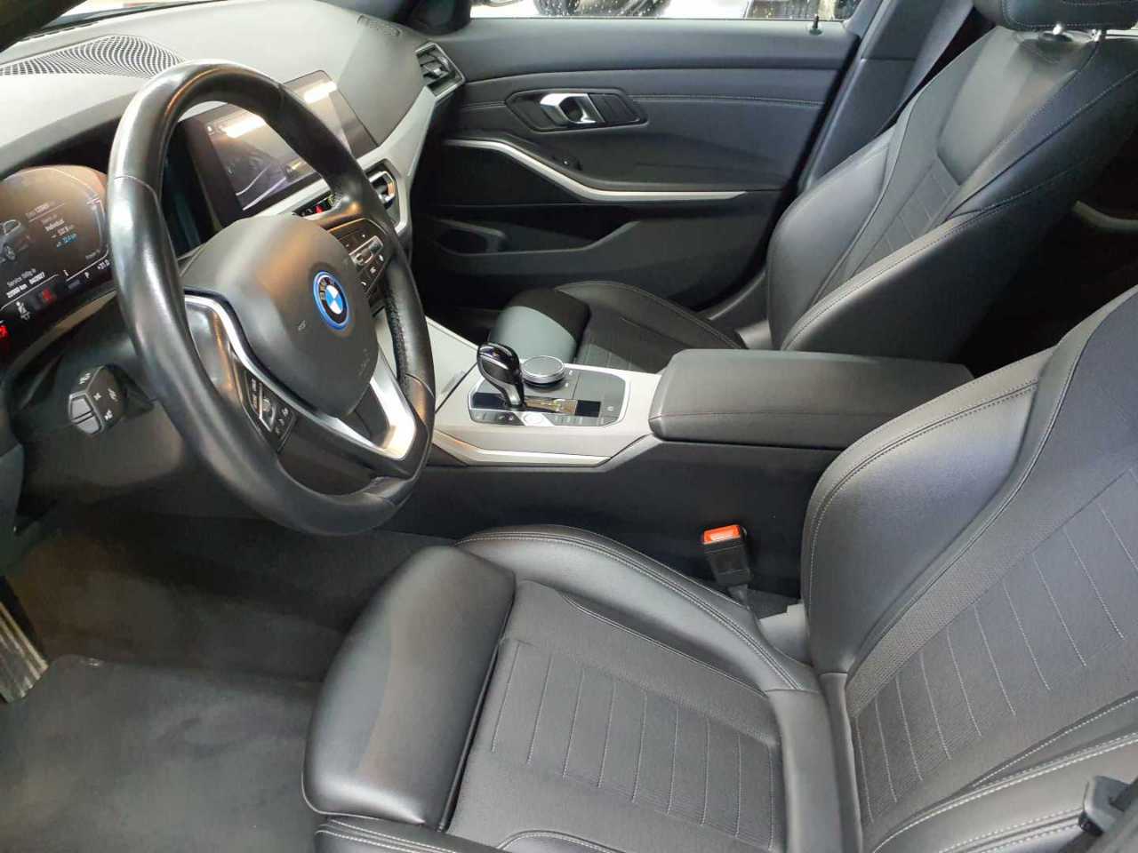 Bmw 320e Touring xDrive Aut. Advantage 3