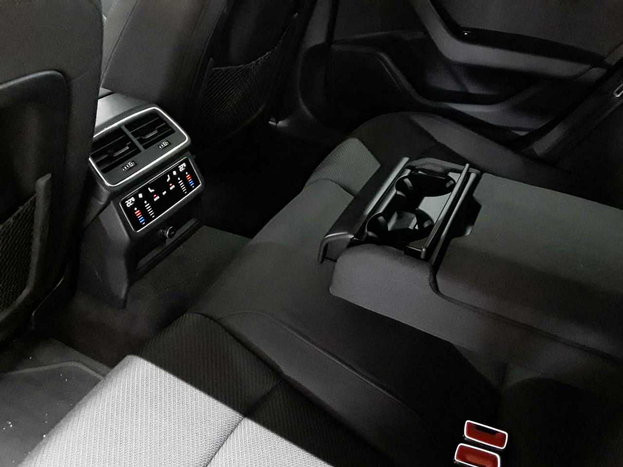 Audi A6 Avant 40 TDI S tronic 8