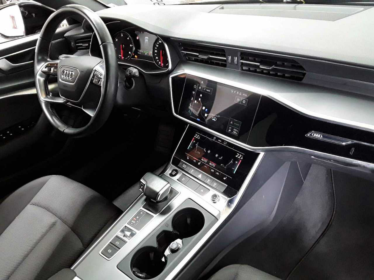 Audi A6 Avant 40 TDI S tronic 12