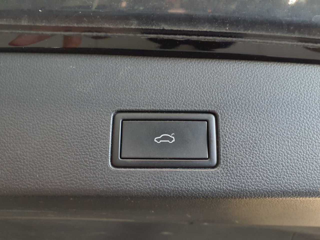 Vw Golf Variant 2.0 TSI OPF 4Motion DSG R 11