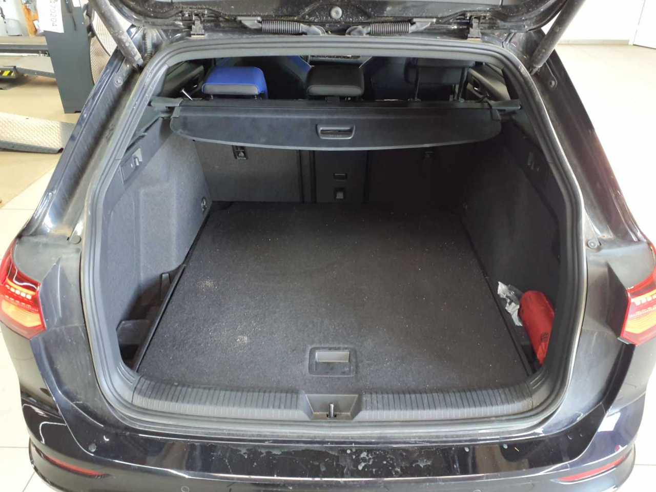 Vw Golf Variant 2.0 TSI OPF 4Motion DSG R 9