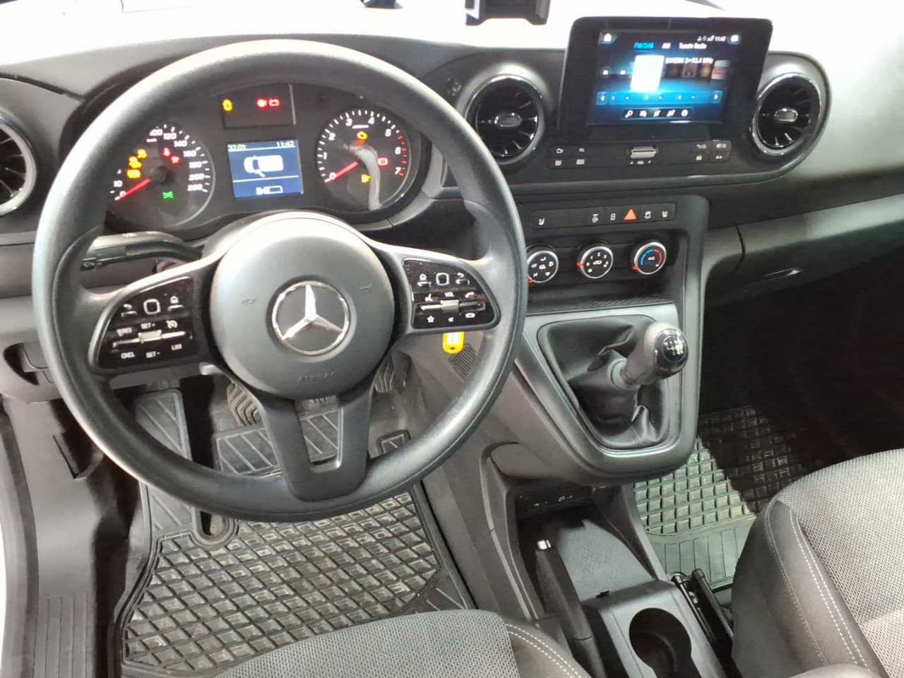 Mercedes-Benz Citan 110 Standard PRO 12
