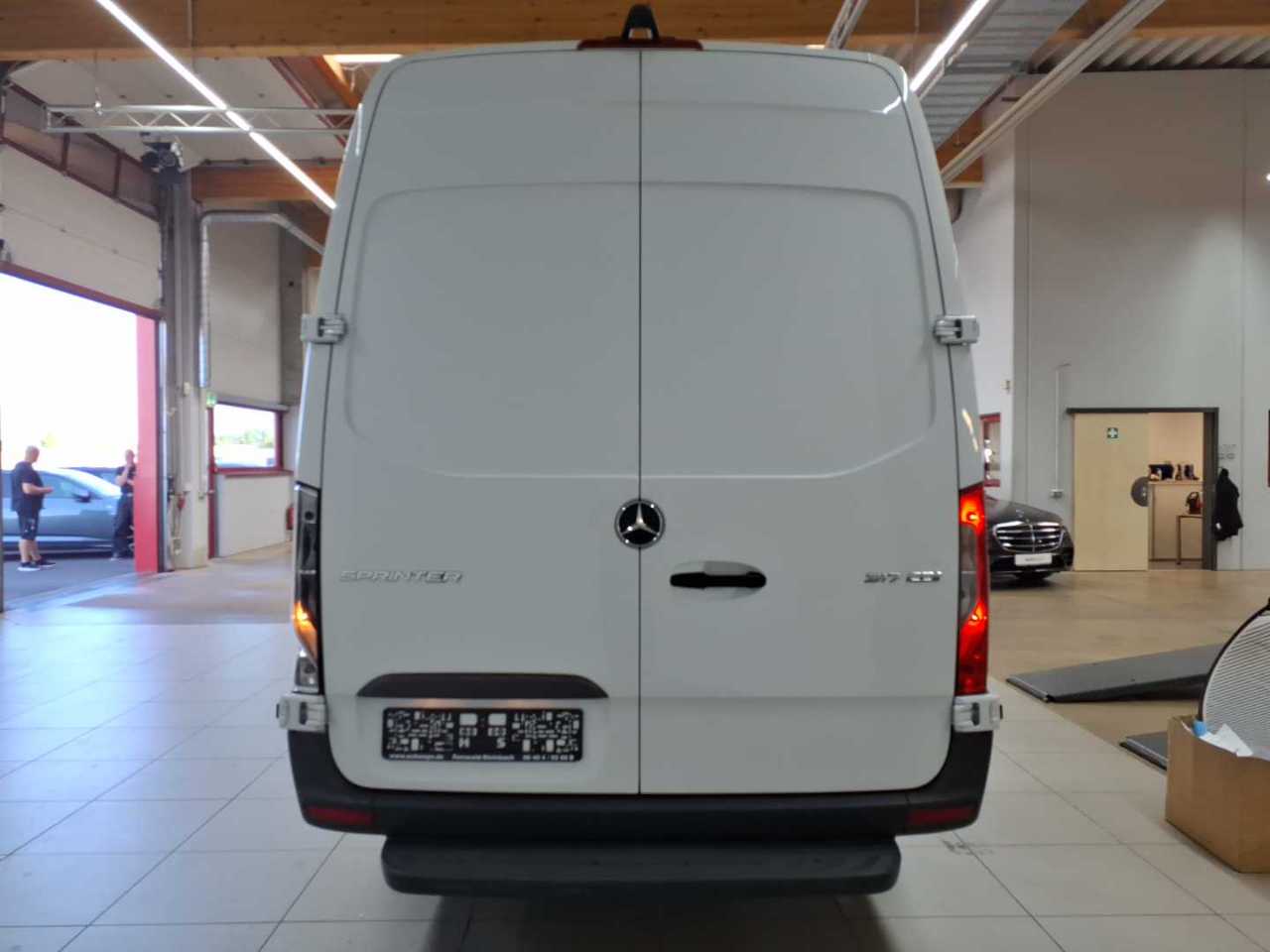 Mercedes-Benz 317 CDI Sprinter Lang HA 5