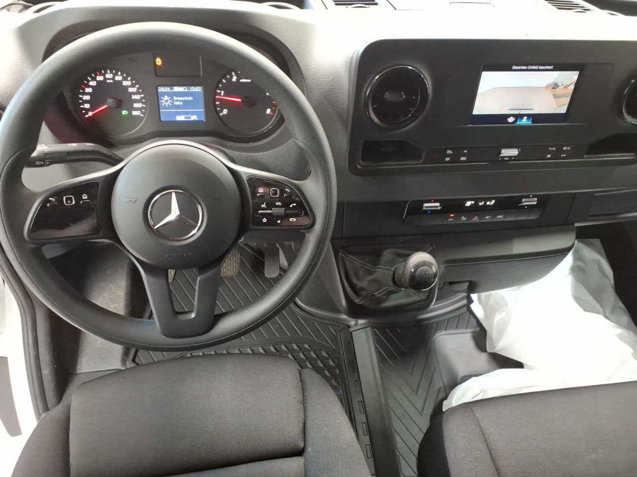 Mercedes-Benz 317 CDI Sprinter Lang HA 12