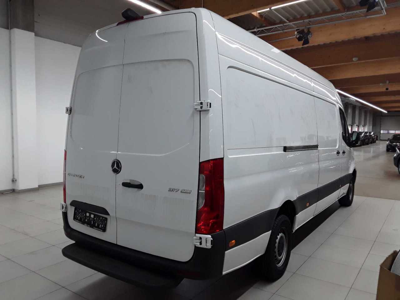 Mercedes-Benz 317 CDI Sprinter Lang HA 4