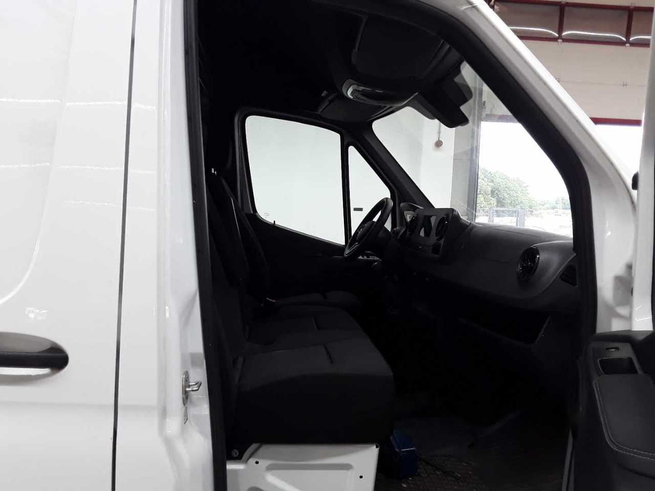 Mercedes-Benz 317 CDI Sprinter Lang HA 11