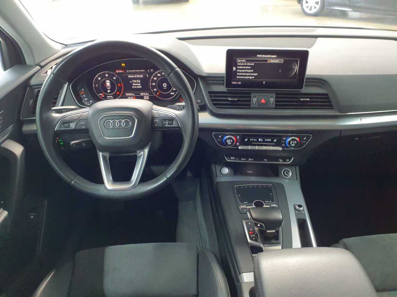 Audi Q5 40 TDI quattro S tronic design 5