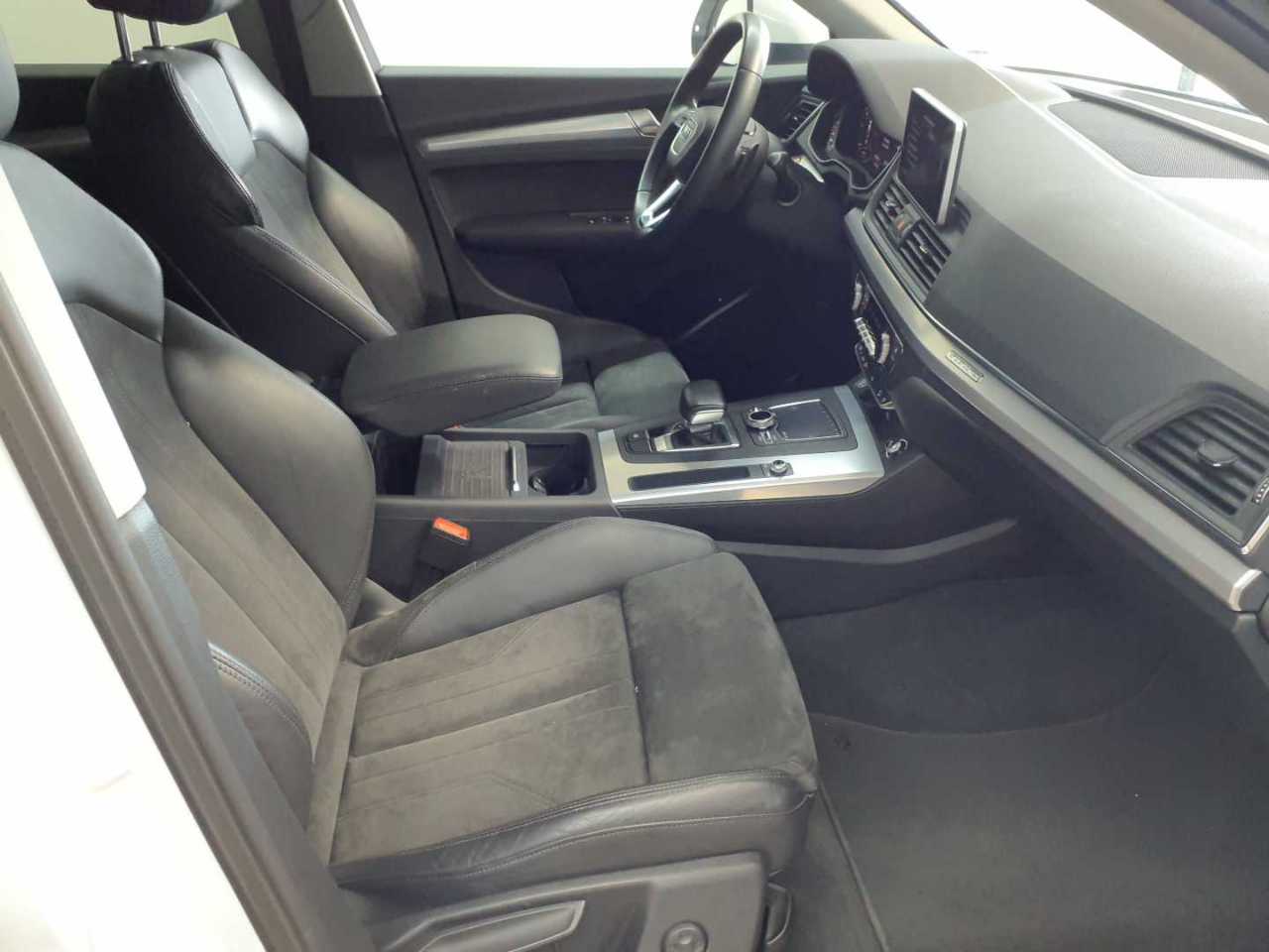 Audi Q5 40 TDI quattro S tronic design 12