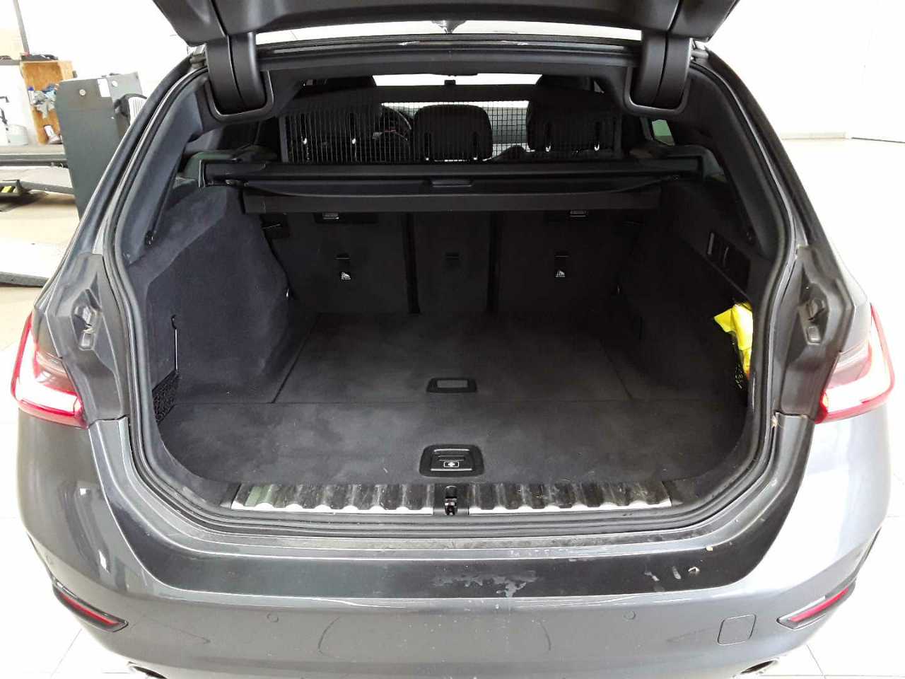 Bmw 320d Touring xDrive Aut. Advantage 9