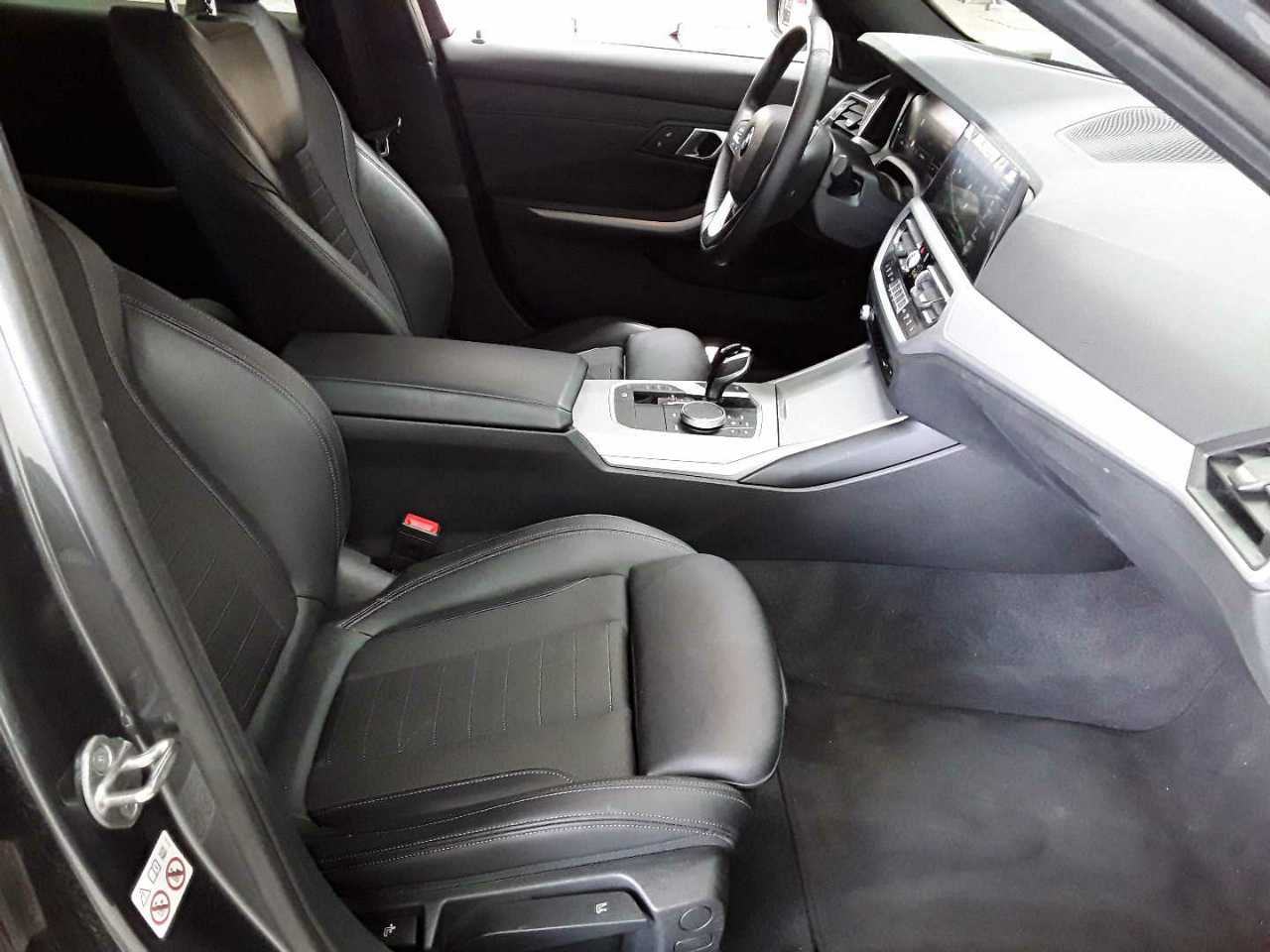Bmw 320d Touring xDrive Aut. Advantage 11