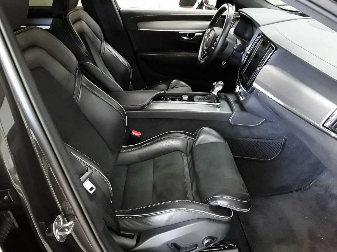 Volvo V90 D5 AWD Geartronic R Design 11