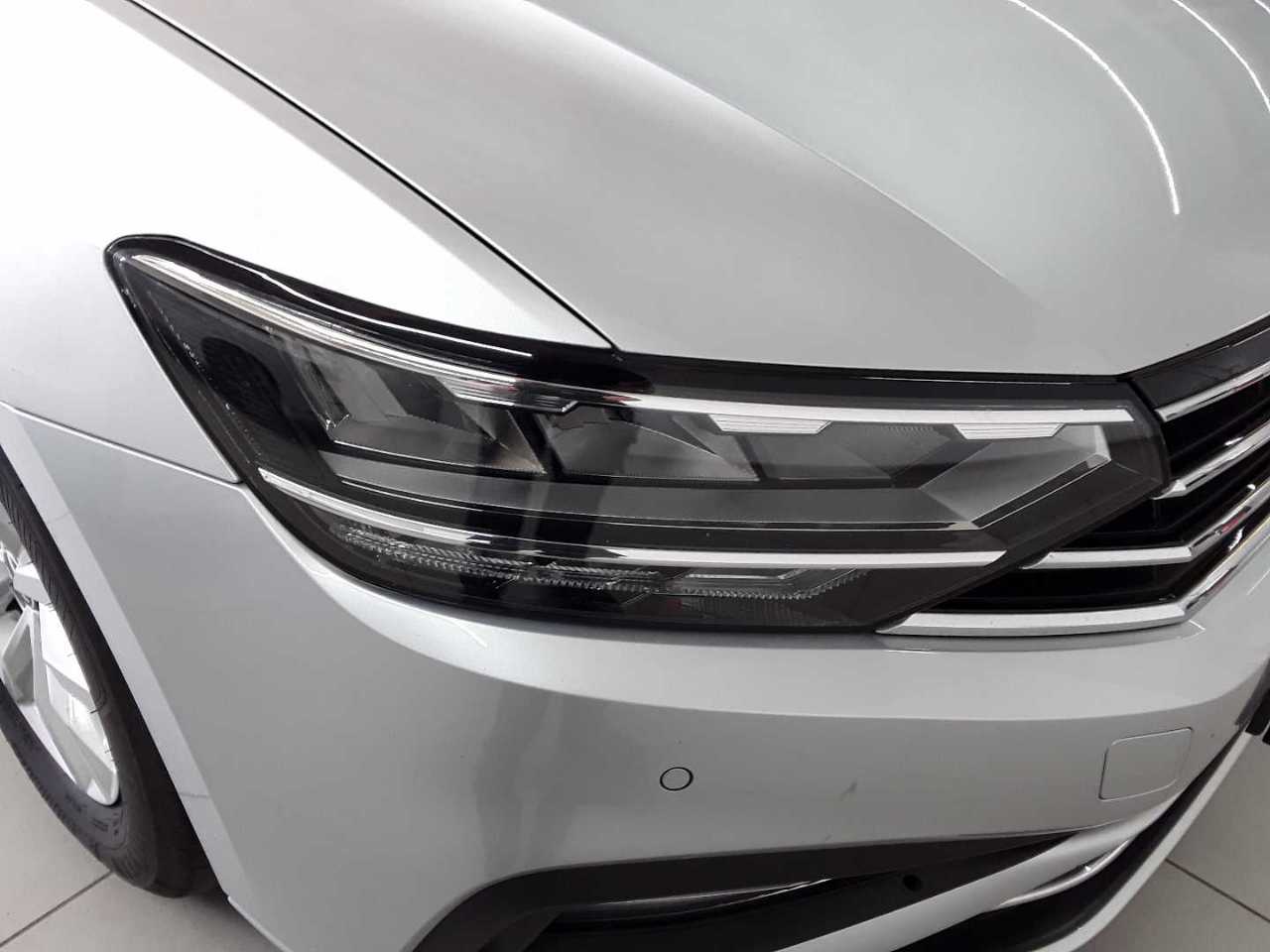 Vw Passat Variant 1.5 TSI OPF Business 13