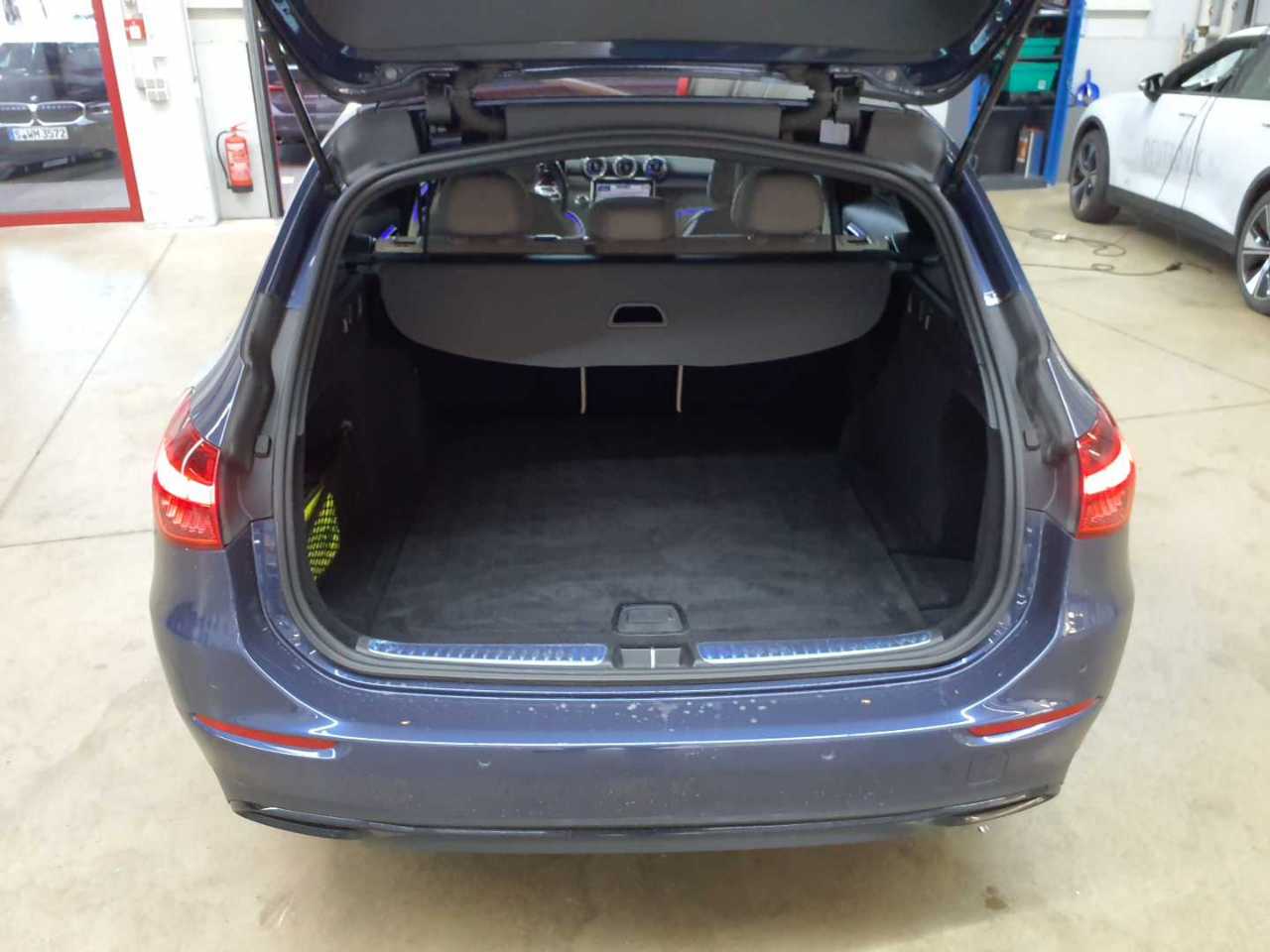 Mercedes-Benz C 220 d T 9G-TRONIC Avantgarde 9