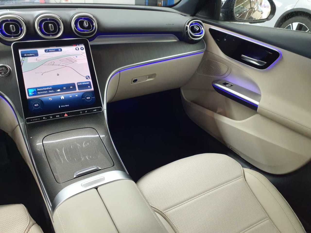 Mercedes-Benz C 220 d T 9G-TRONIC Avantgarde 6